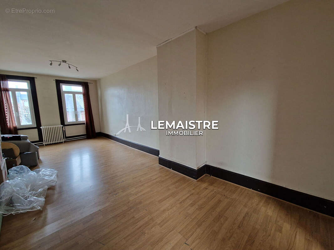 Appartement à SAINT-ROMAIN-DE-COLBOSC