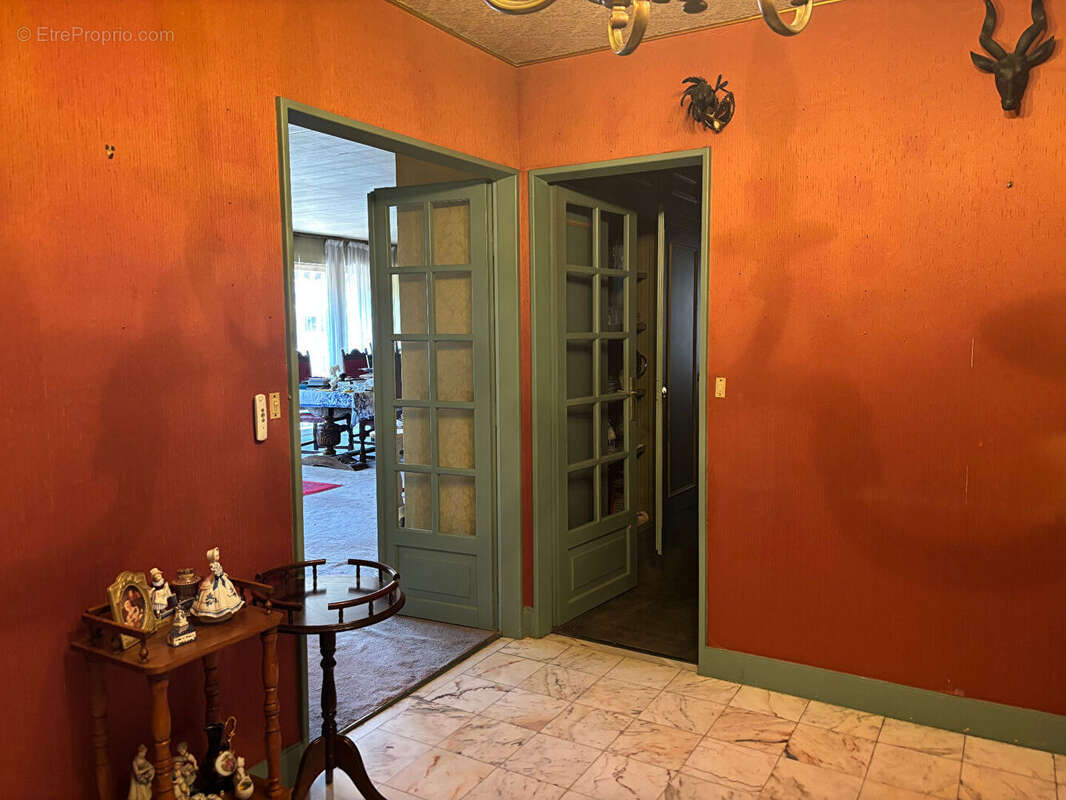 Appartement à VERSAILLES