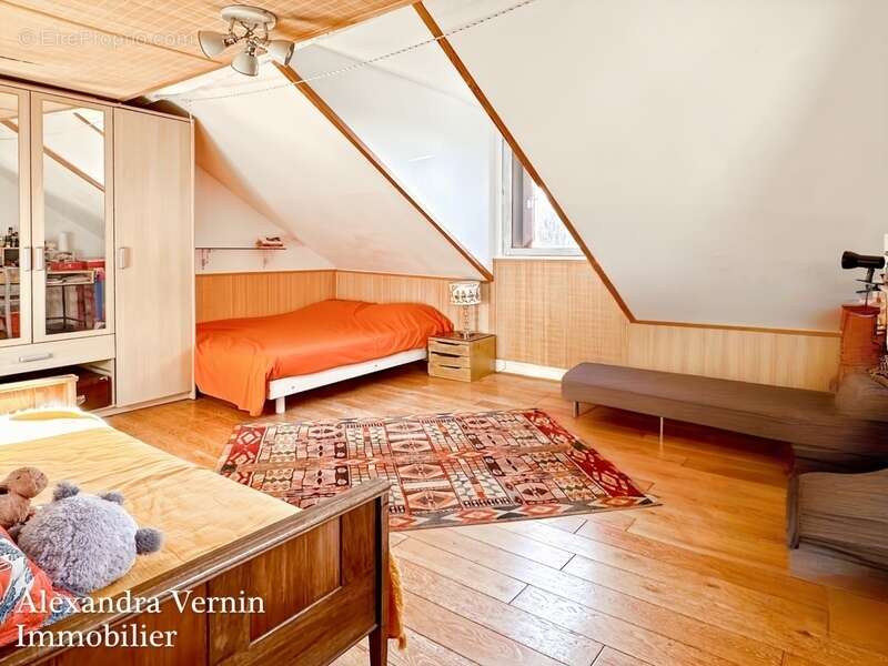 Charmant duplex trois chambres quartier Lorraine Saint-Germain-en-Laye - photo 12