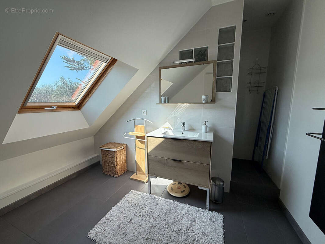 Maison à LE POULIGUEN