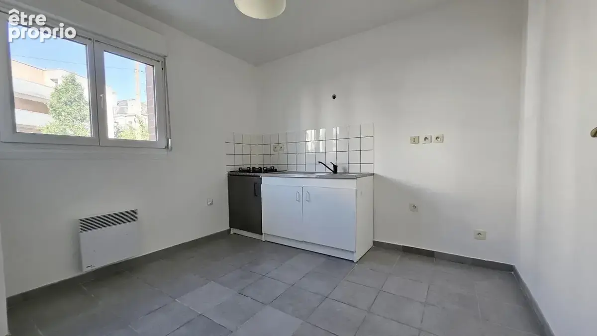 Maison mitoyenne sans travaux et avec garage située à Loos - photo 4