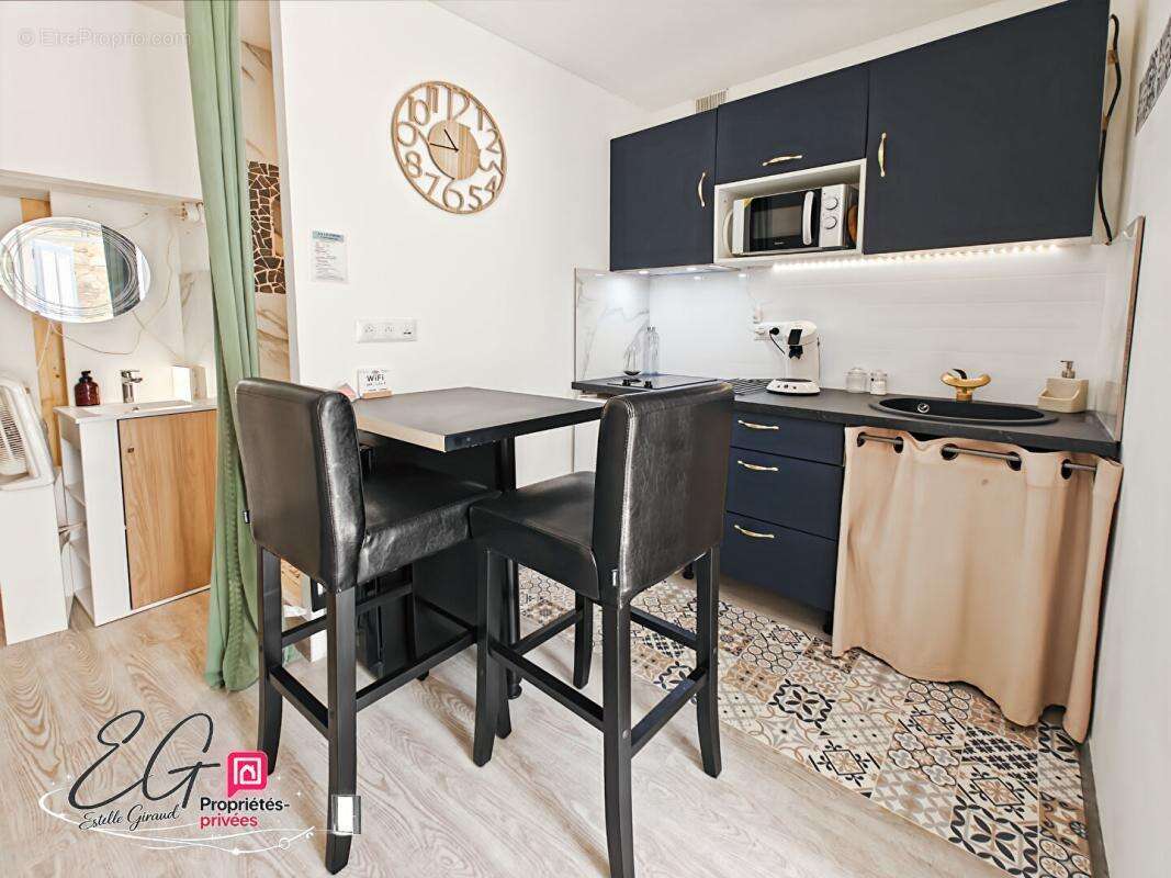 Maison de village avec terrasse, studio indépendant et beau potentiel - photo 5