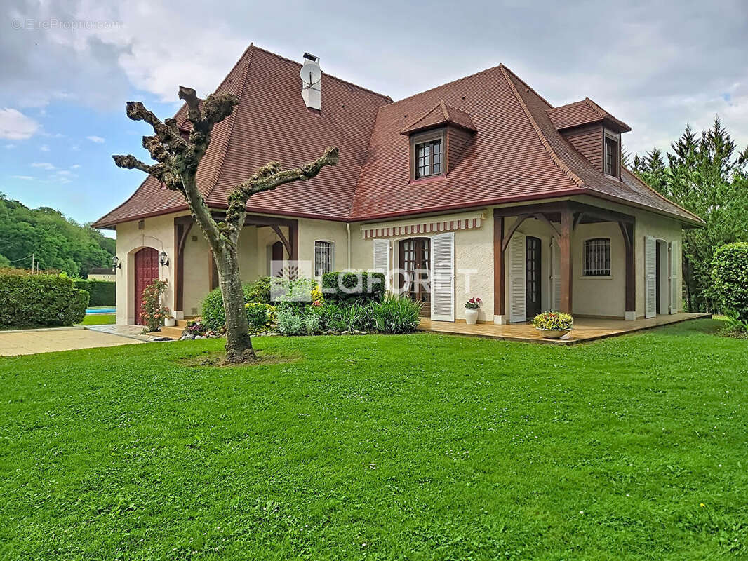Maison à LAGOR