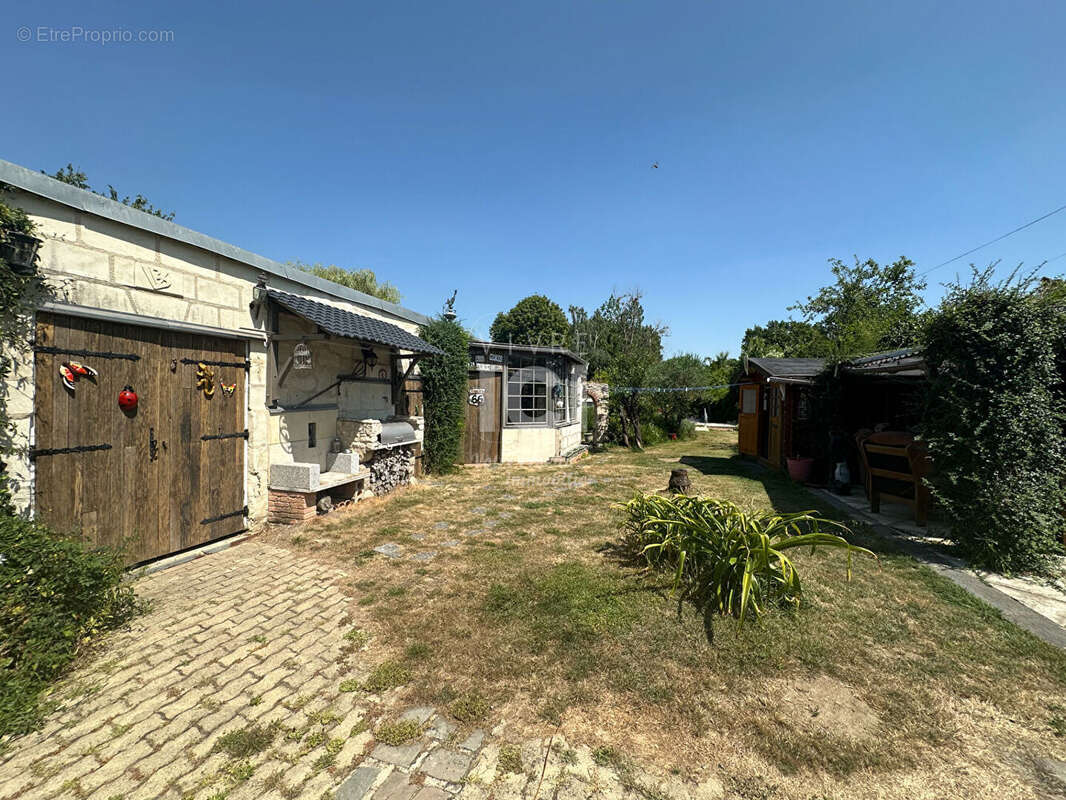 Maison à LES ROSIERS-SUR-LOIRE