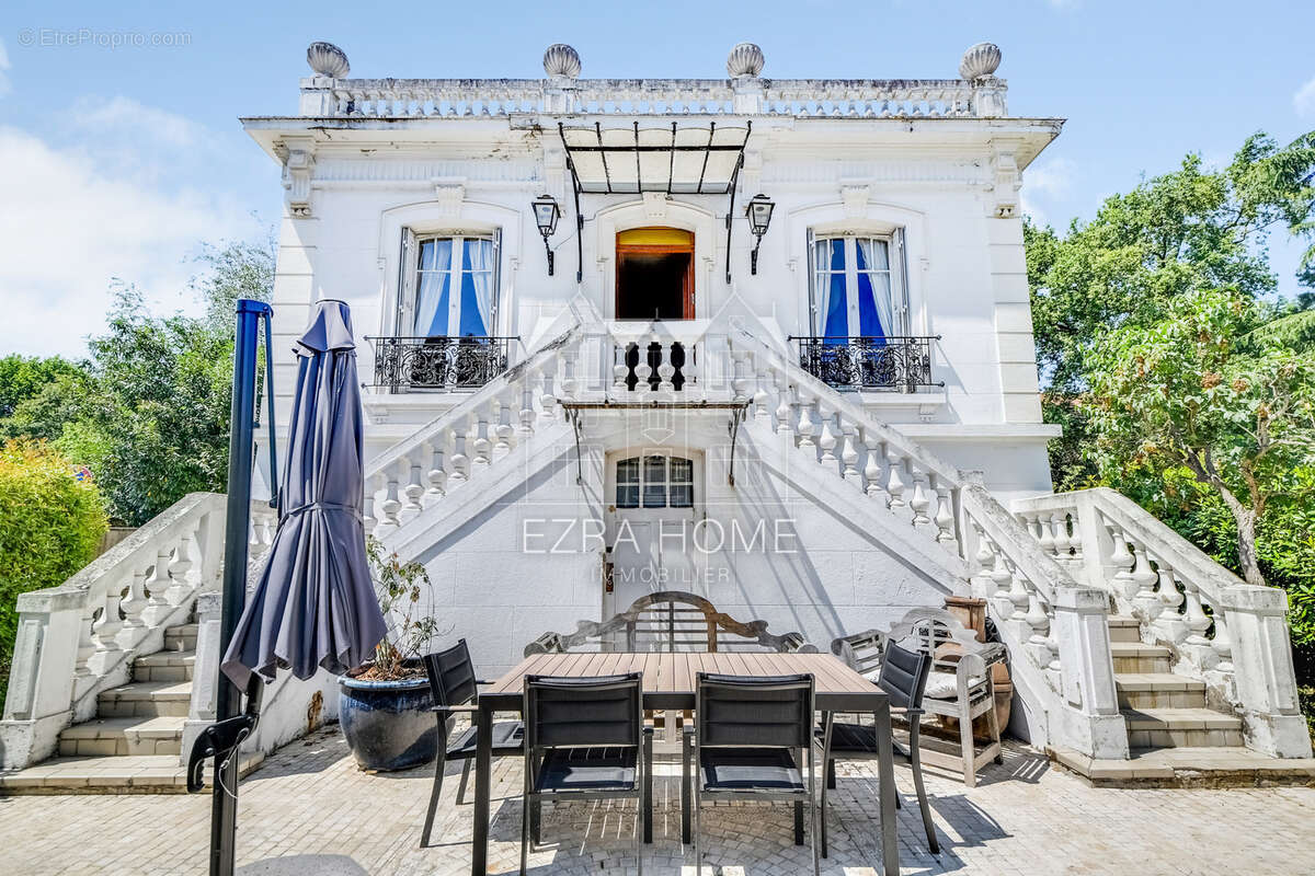 Maison à ENGHIEN-LES-BAINS