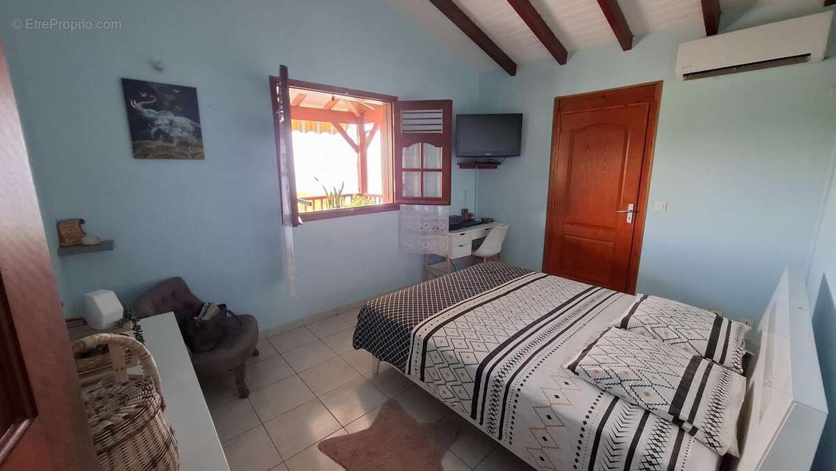 Maison à VIEUX-HABITANTS