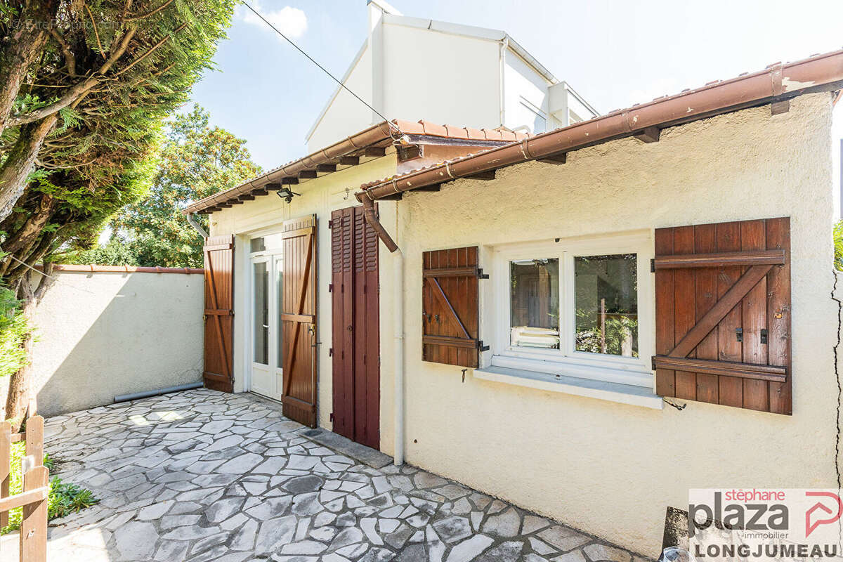 Appartement à LONGJUMEAU