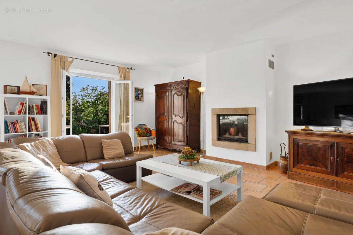 Maison à DRAGUIGNAN