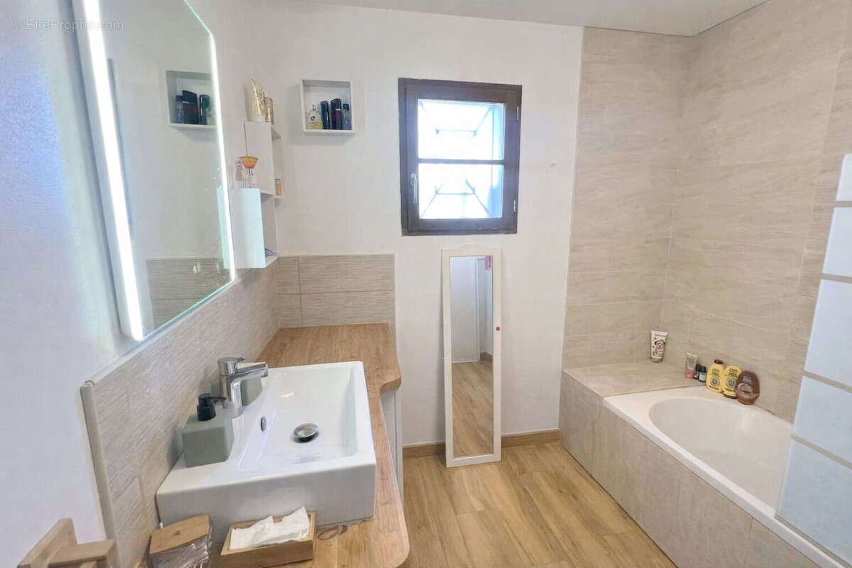 Maison à CHAUMONT-EN-VEXIN