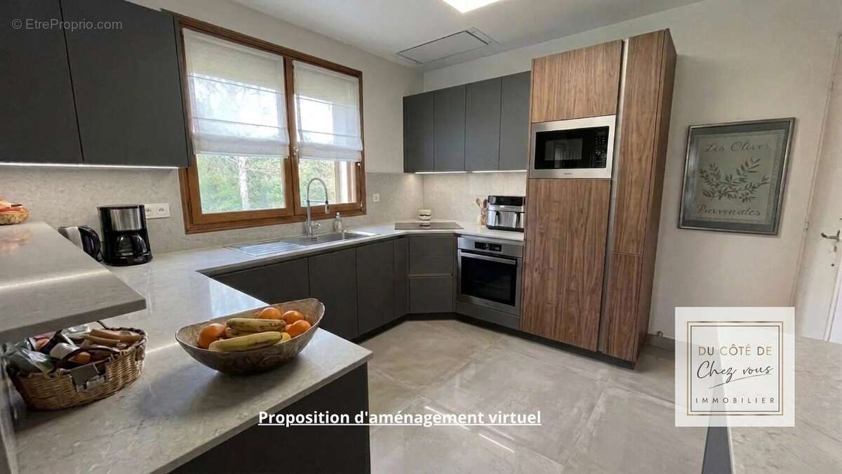 Maison à LA RIVIERE-DE-CORPS