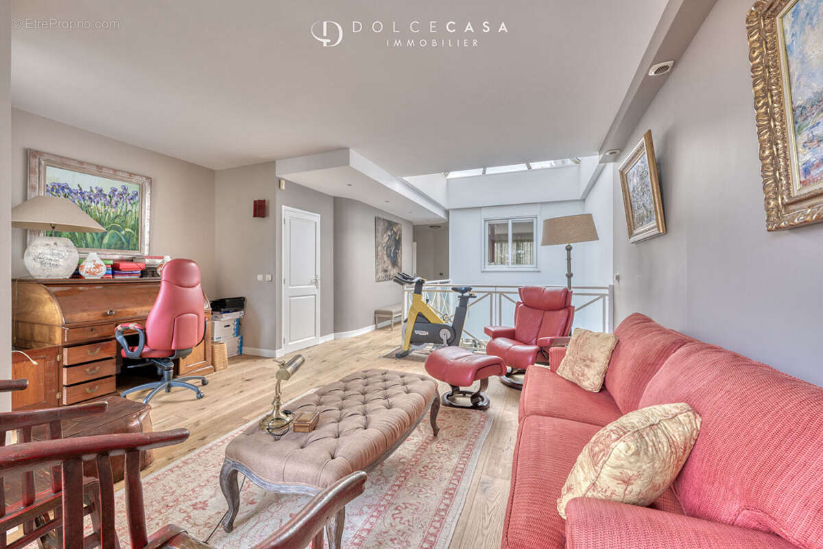 Maison à NOGENT-SUR-MARNE