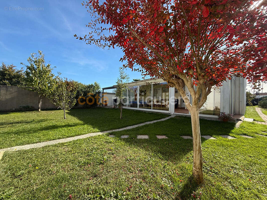 Maison avec annexe aménagée 4 chambres l' Aiguillon-sur-Mer - photo 14