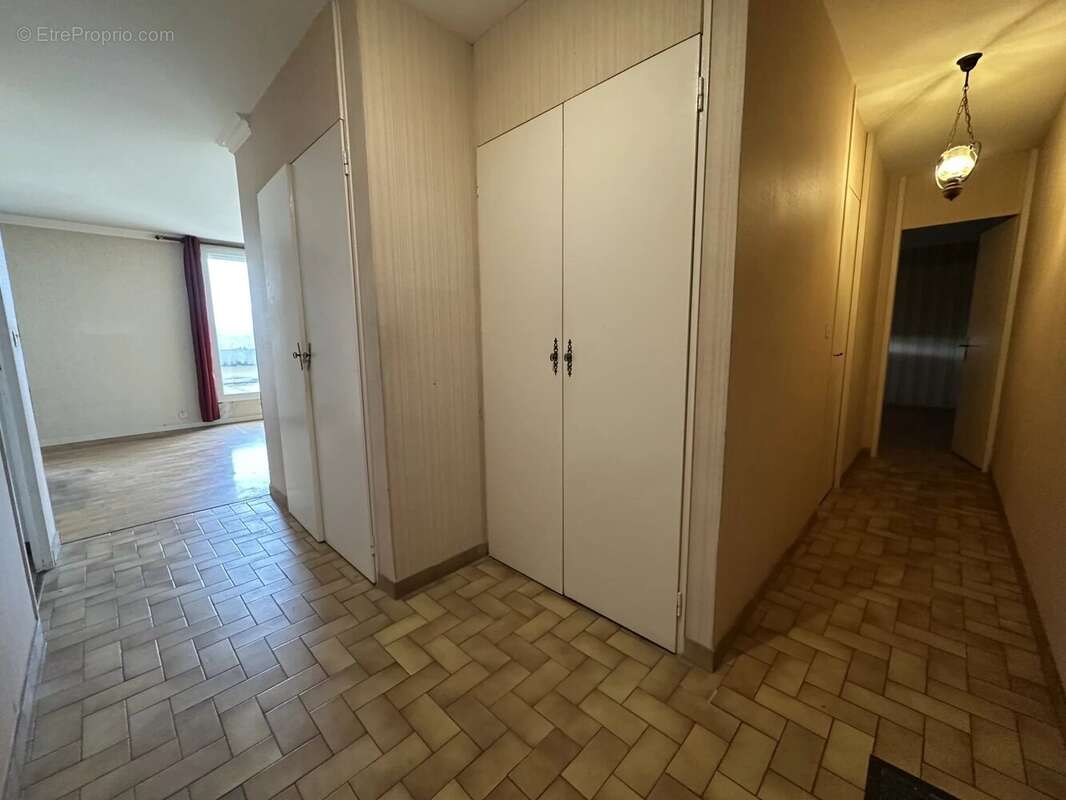 Appartement à TALANT