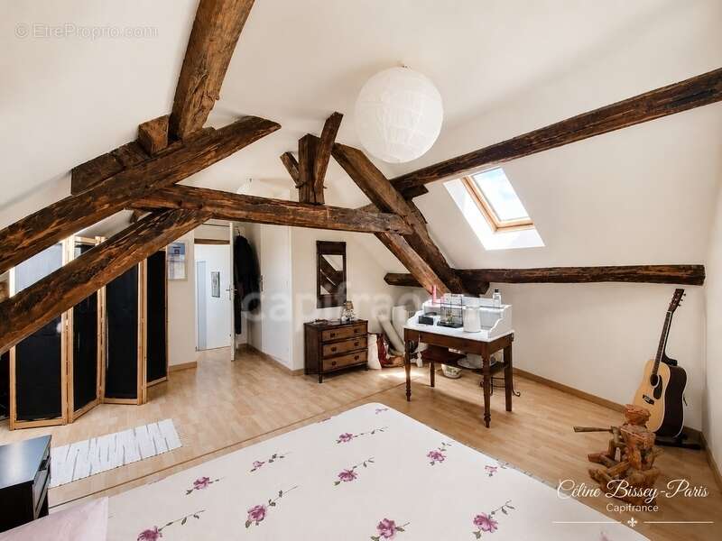 Maison à VILLENEUVE-LA-GUYARD