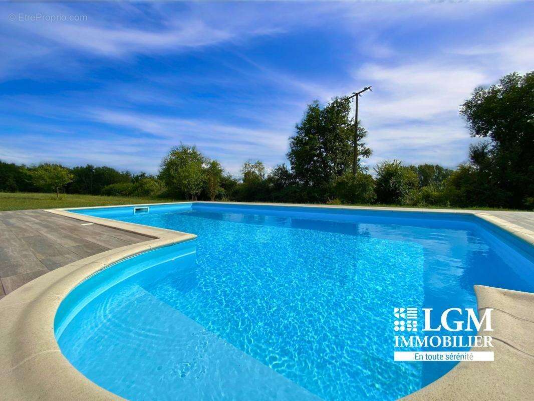 Charmante Maison Familiale 5 pièces avec Piscine et garages à Monteils 82300 - photo 2