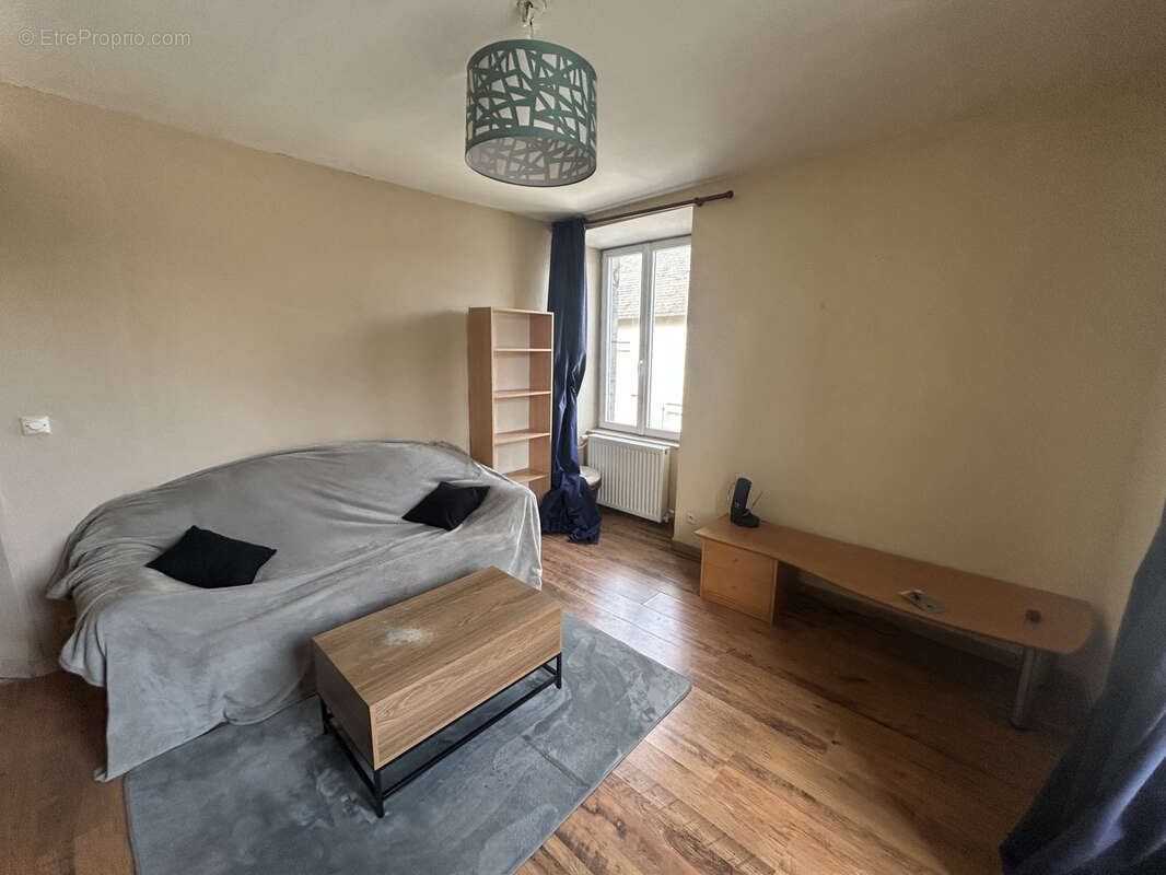 Appartement à MEYMAC