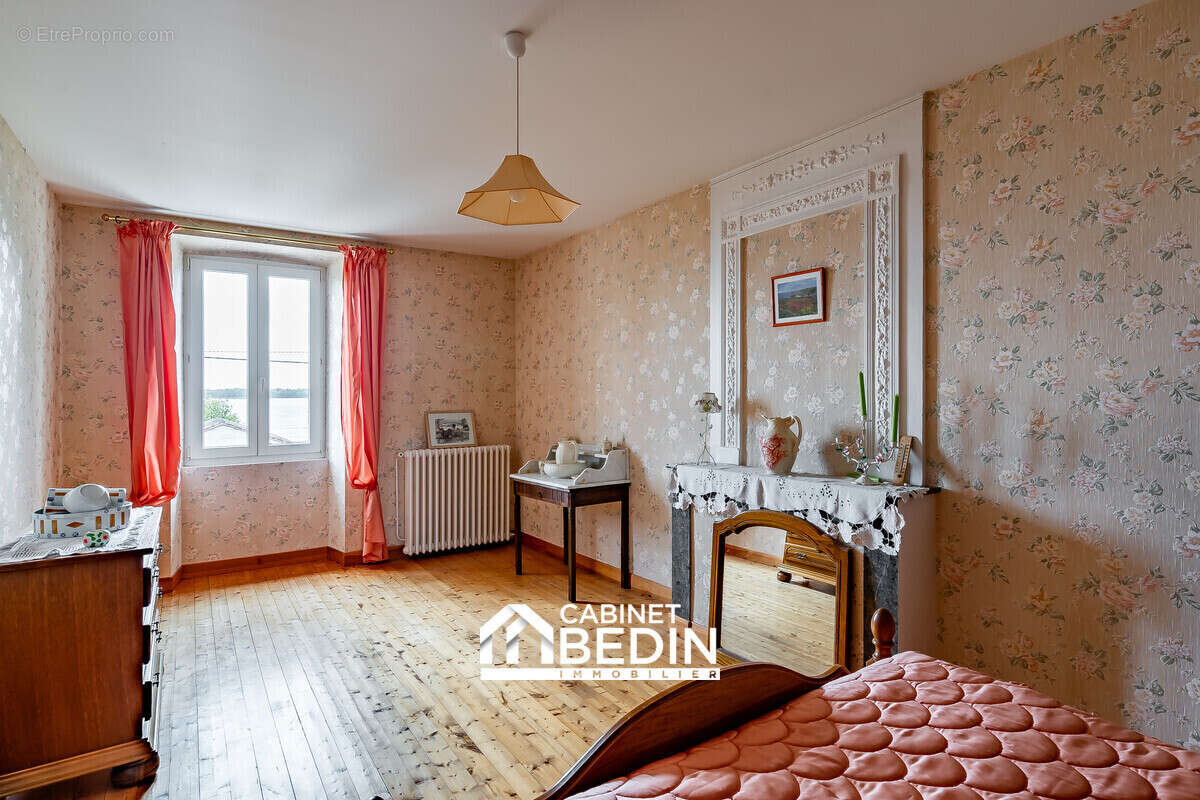 Maison 133 m² à Gauriac  - photo 6