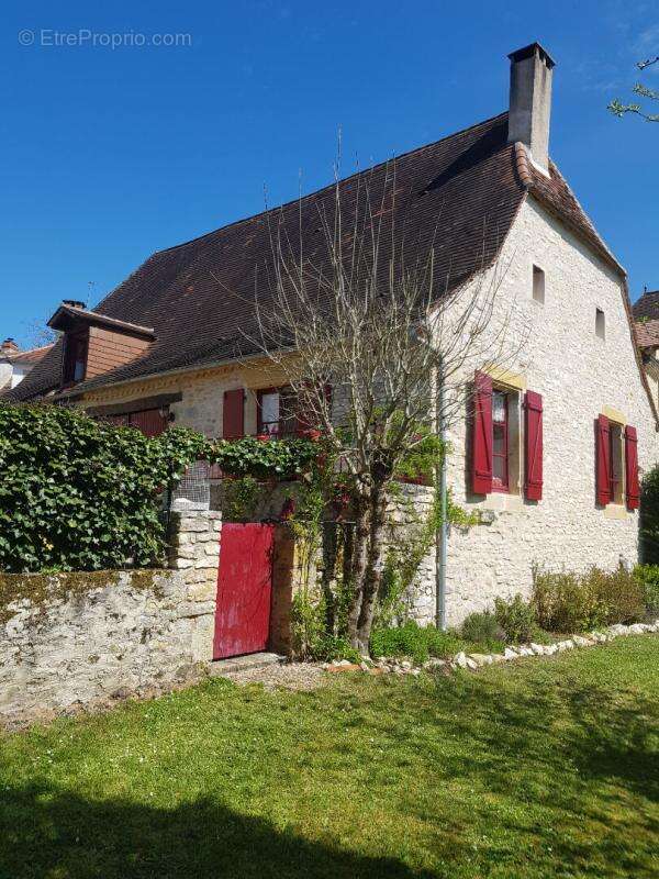 Maison à EXCIDEUIL