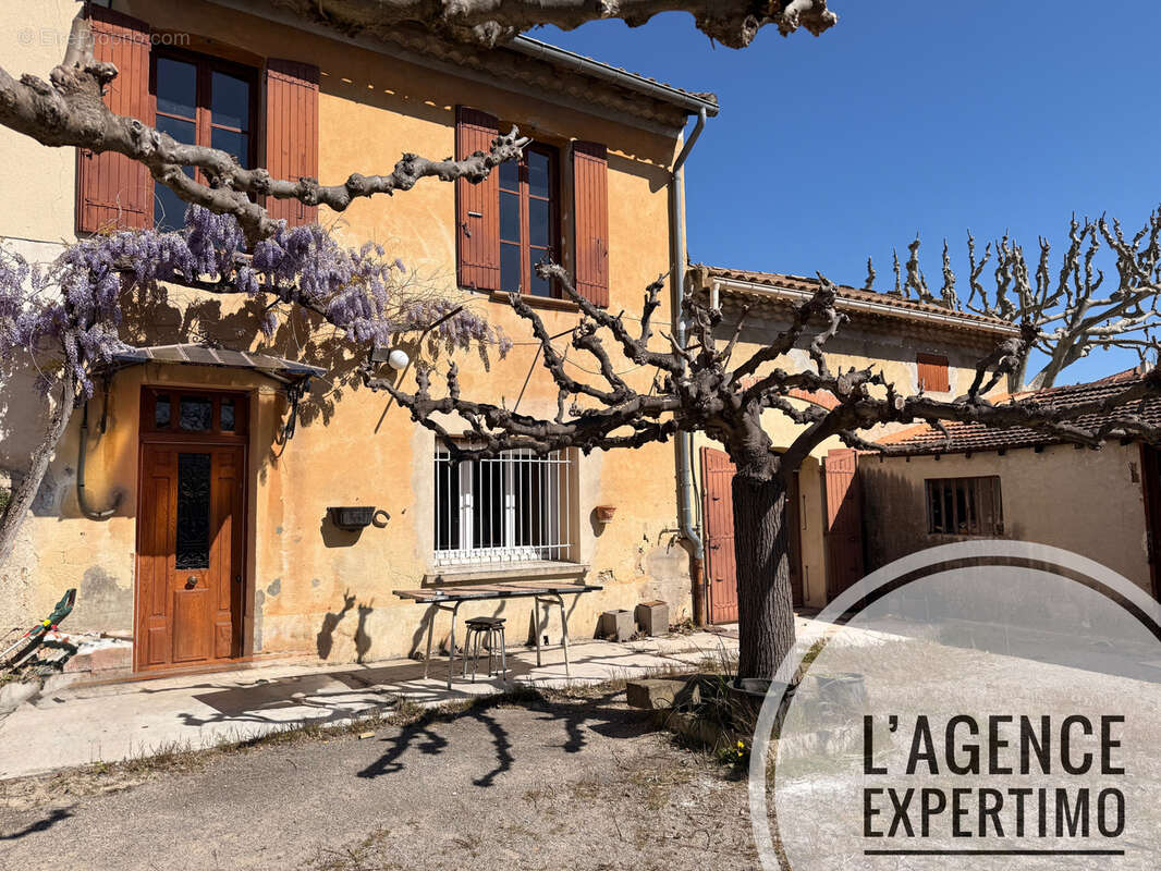 Maison à JONQUIERES