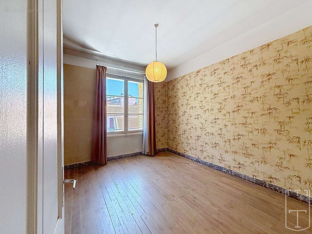 Appartement à AUBENAS