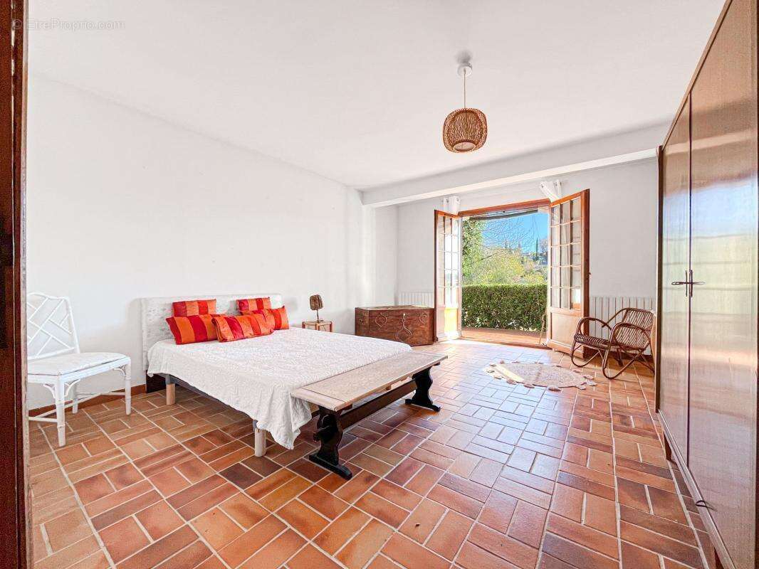 Maison à LA COLLE-SUR-LOUP