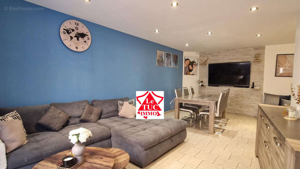 Maison à BOURG-SAINT-ANDEOL