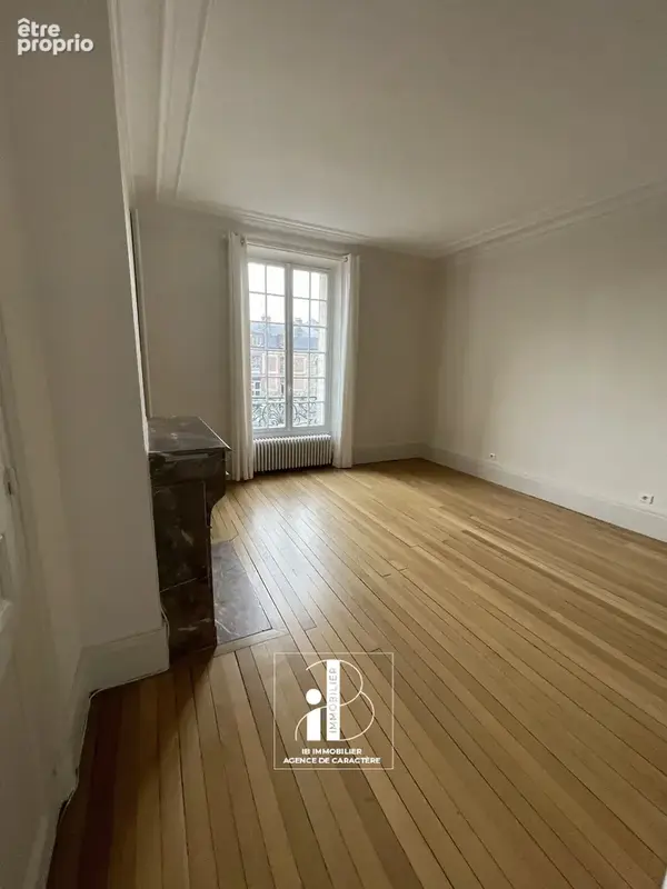 FONTAINEBLEAU- Appartement de charme de 130 m² face au Château de Fontainebleau - photo 7