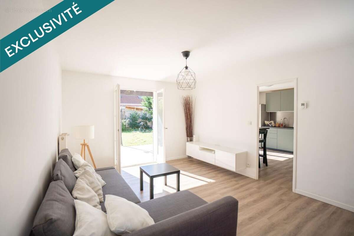 Photo 3 - Maison à DECINES-CHARPIEU