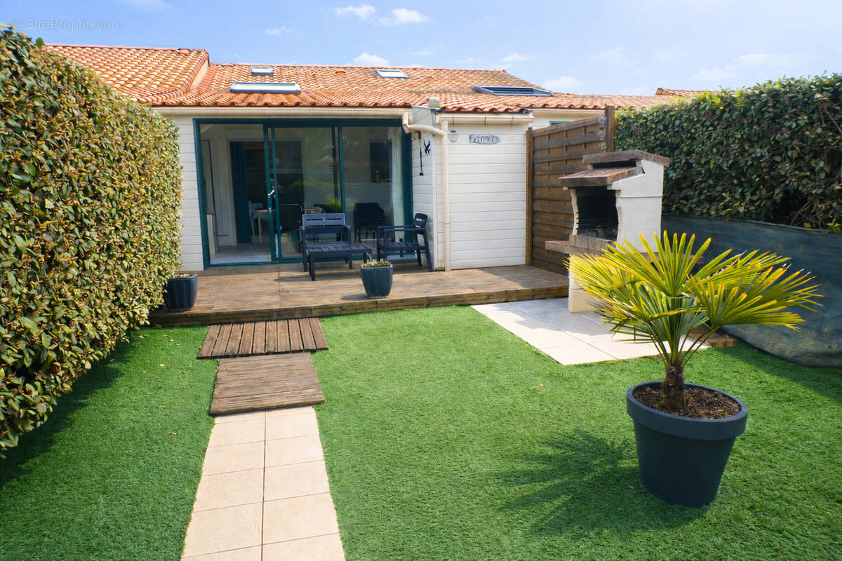 Maison à SAINT-MICHEL-CHEF-CHEF