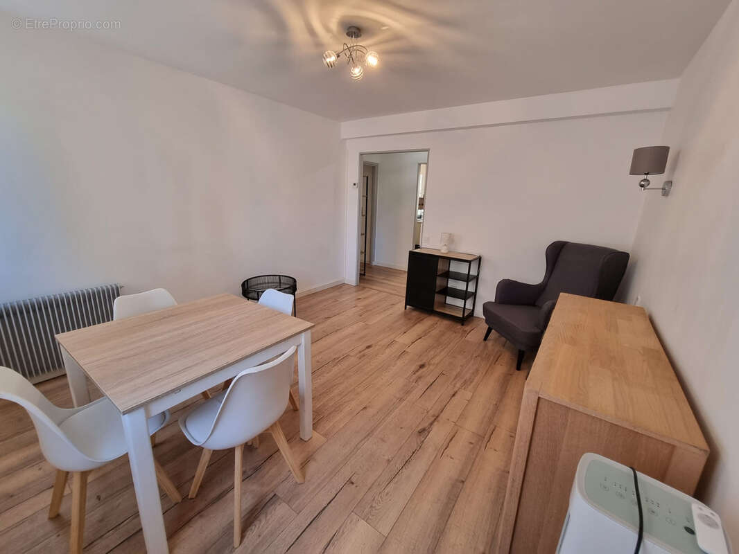 Appartement à BEZIERS