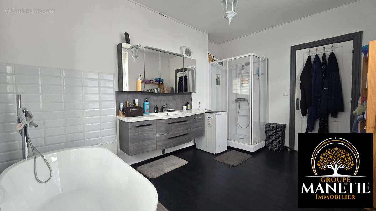 Maison à VIS-EN-ARTOIS