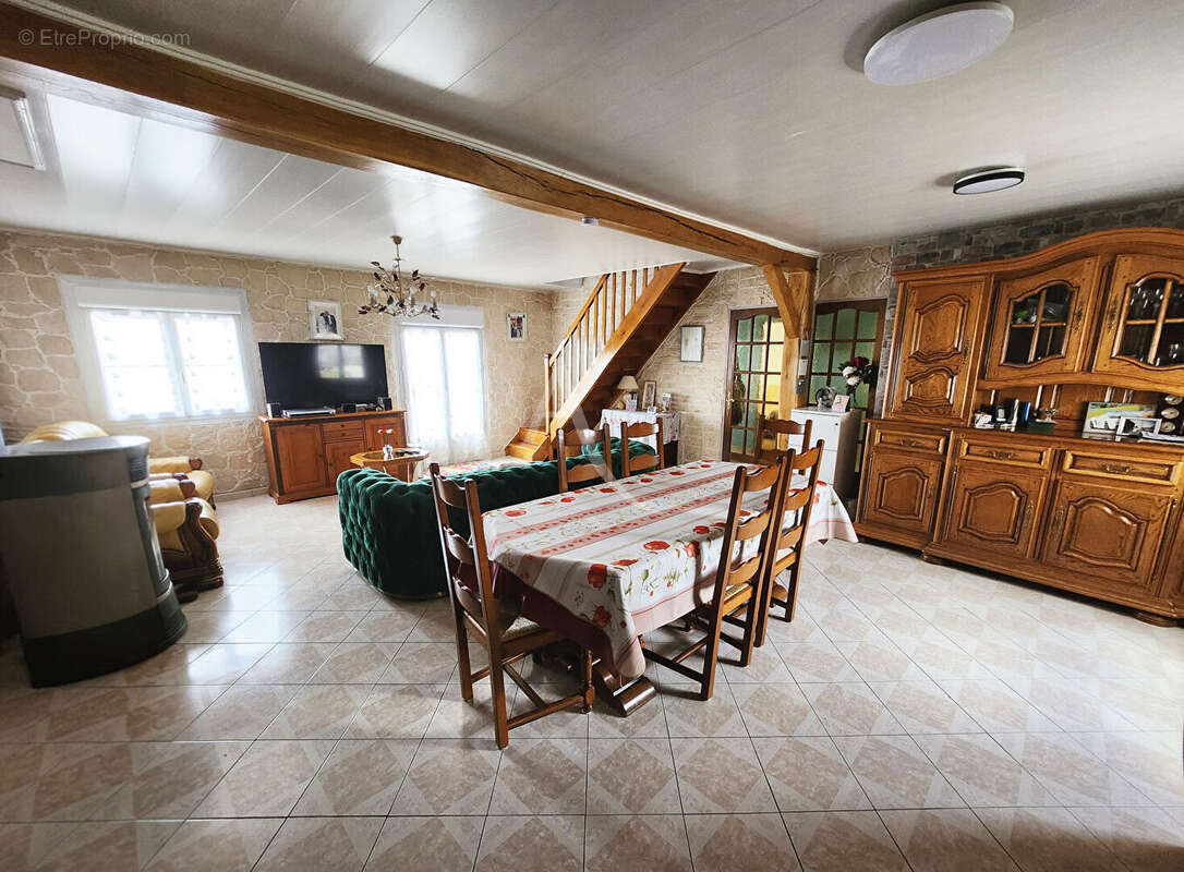 Maison à DOURDAN