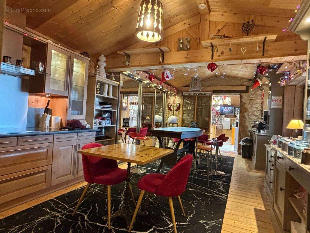 Local commercial à vendre - photo 5