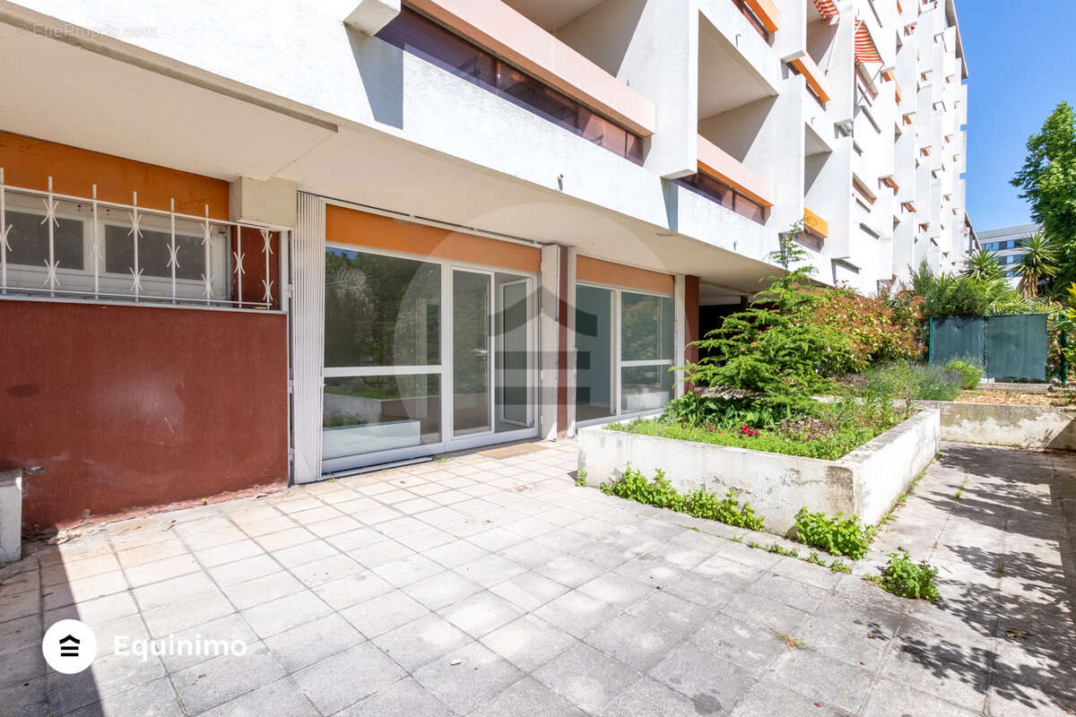 Appartement à MONTROUGE