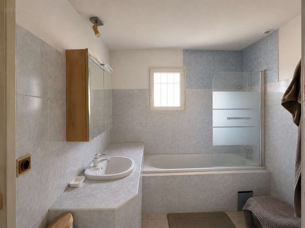 Appartement à AUBAGNE
