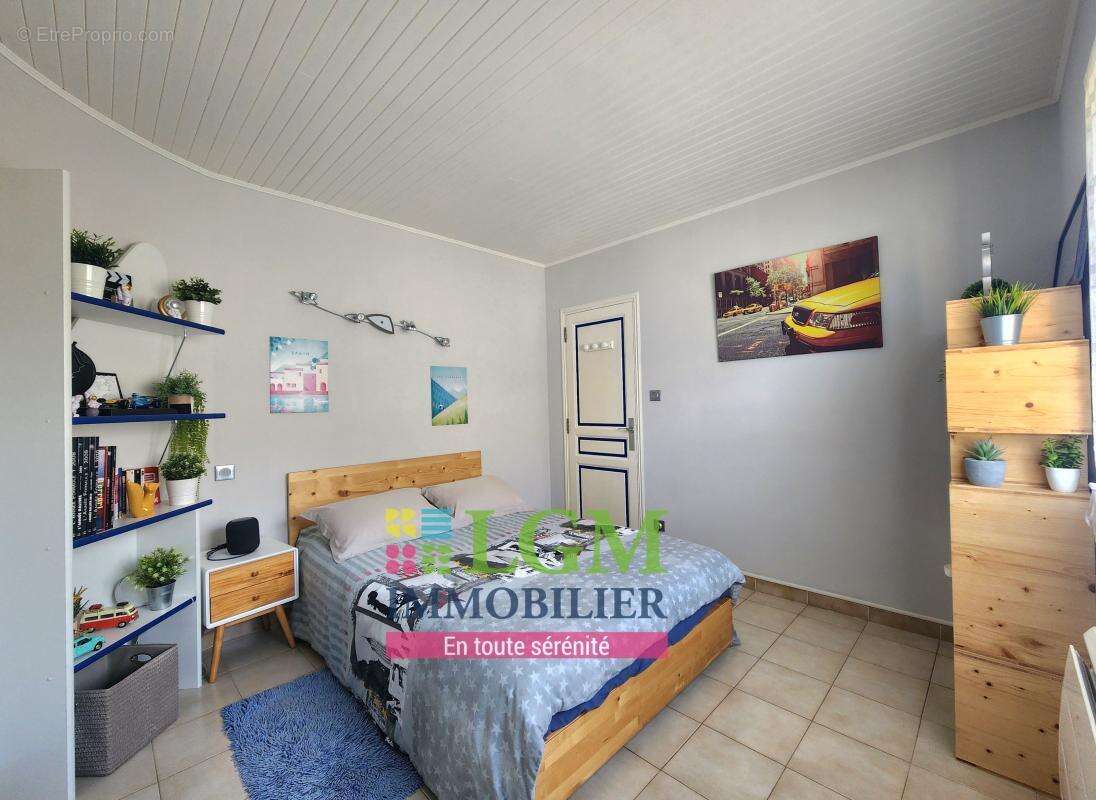 Maison à SAINT-PRIVAT-DES-VIEUX