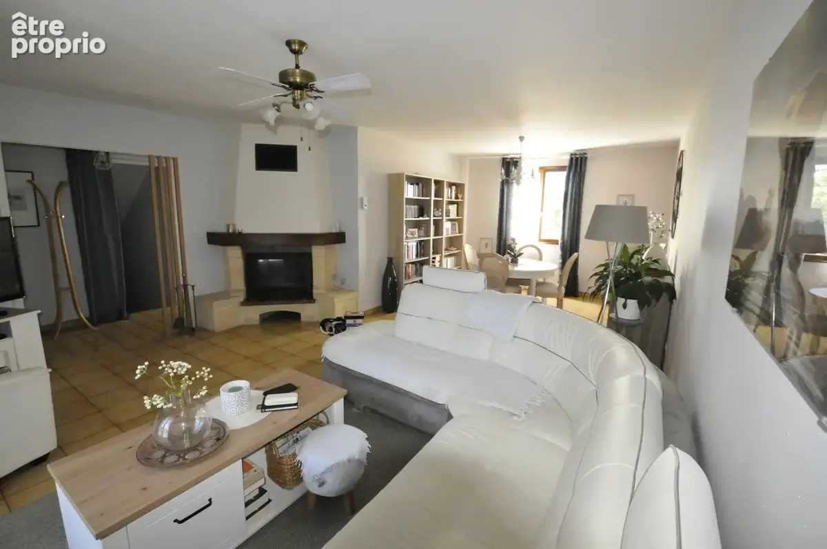 Maison sur sous sol semi enterré de 124m2 sur Boisseuil, La planche - photo 15