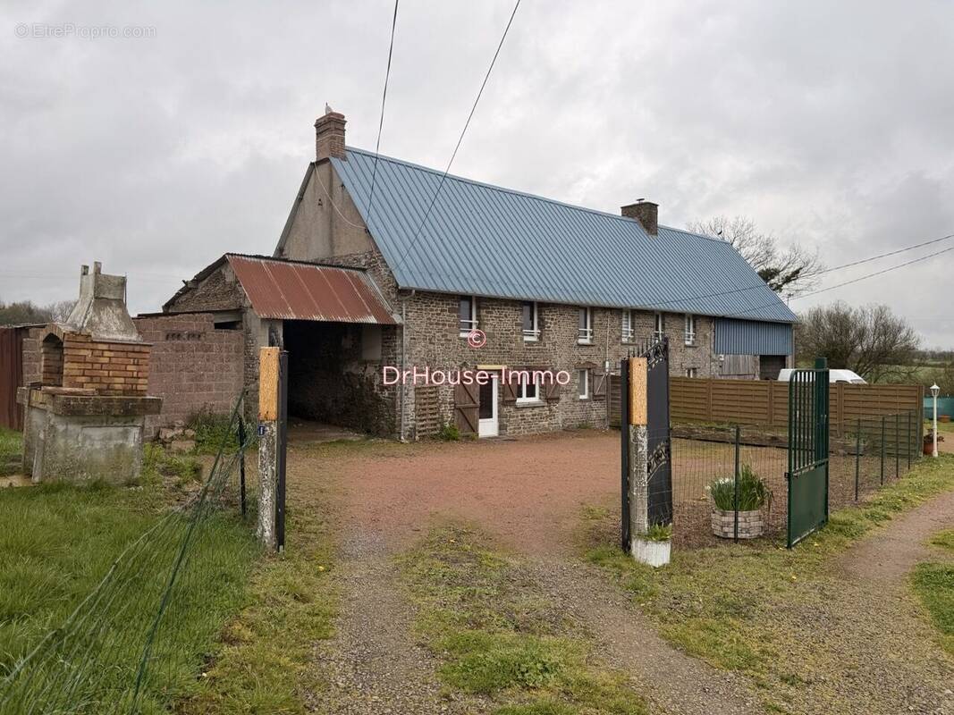 Maison à LE BENY-BOCAGE