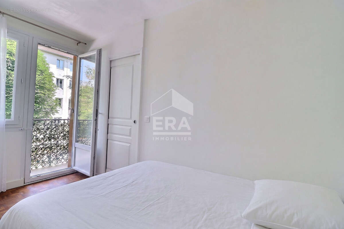 Appartement à COLOMBES
