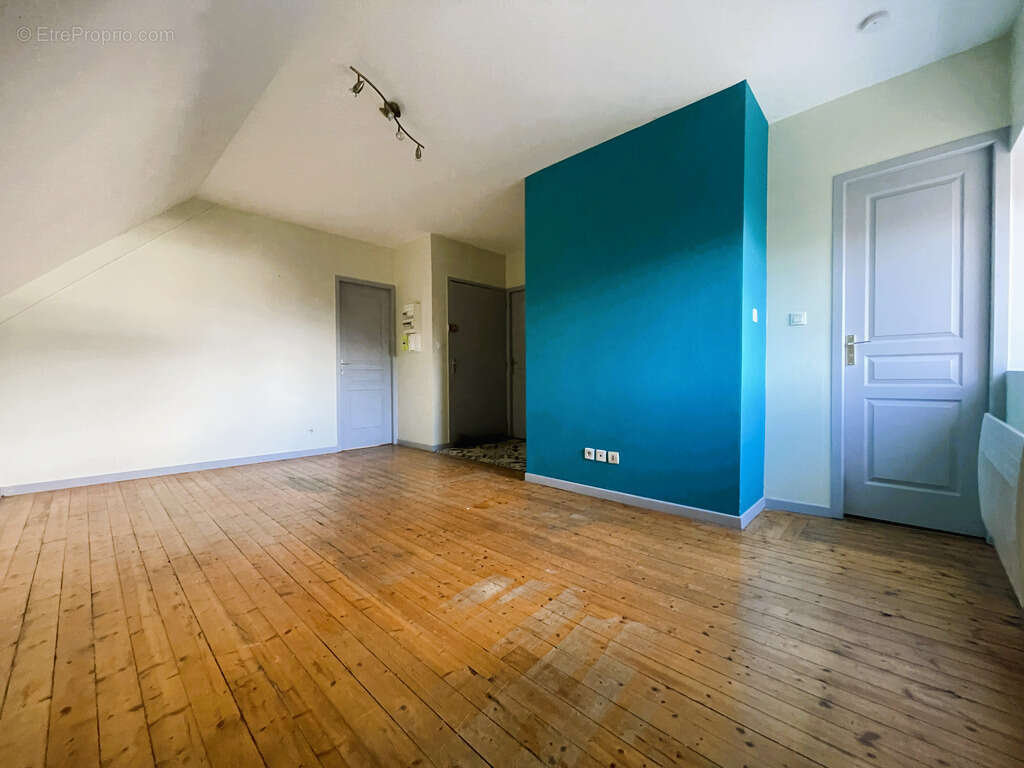 Appartement à FROGES