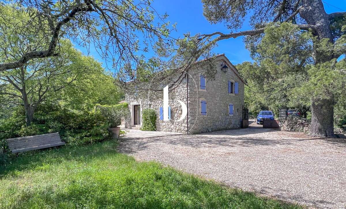 Propriété avec vue exceptionnelle - photo 8