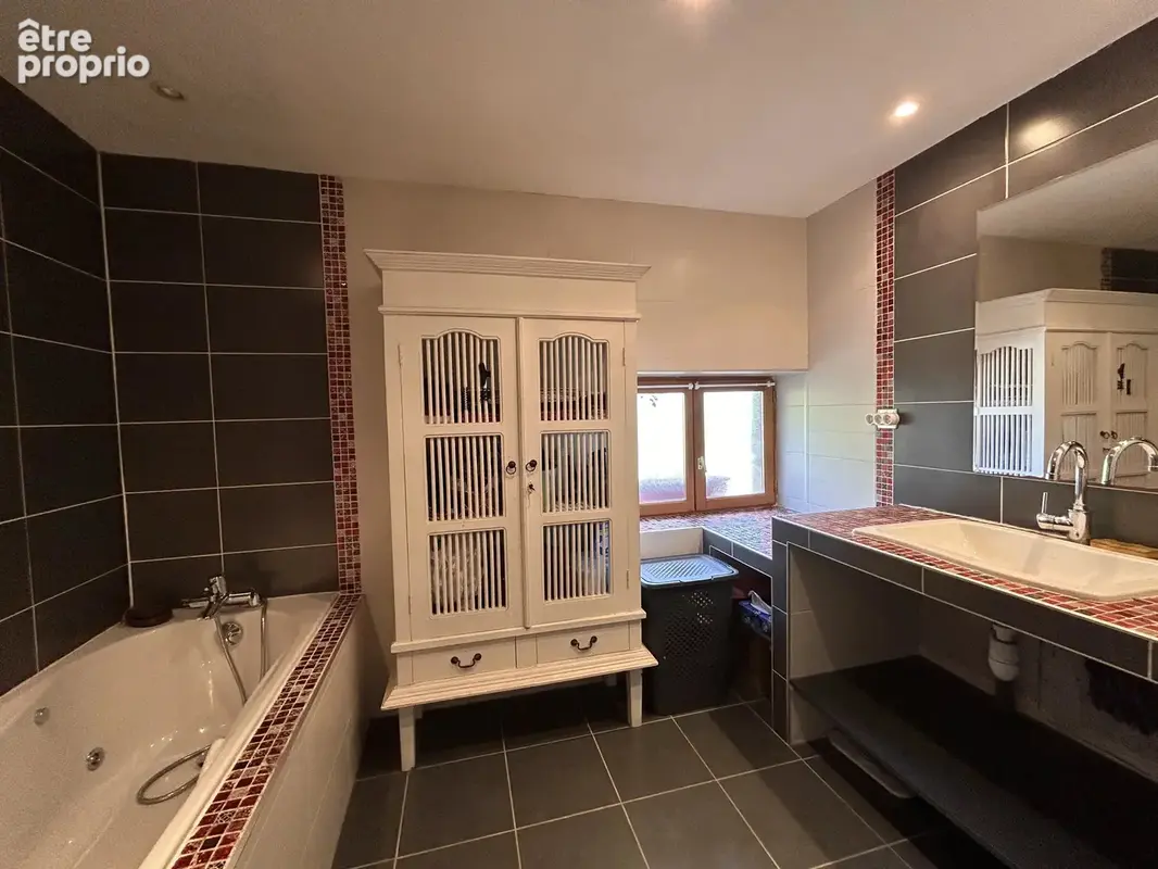 5' Aurignac, ferme rénovée sur 6859m² de terrain - photo 9