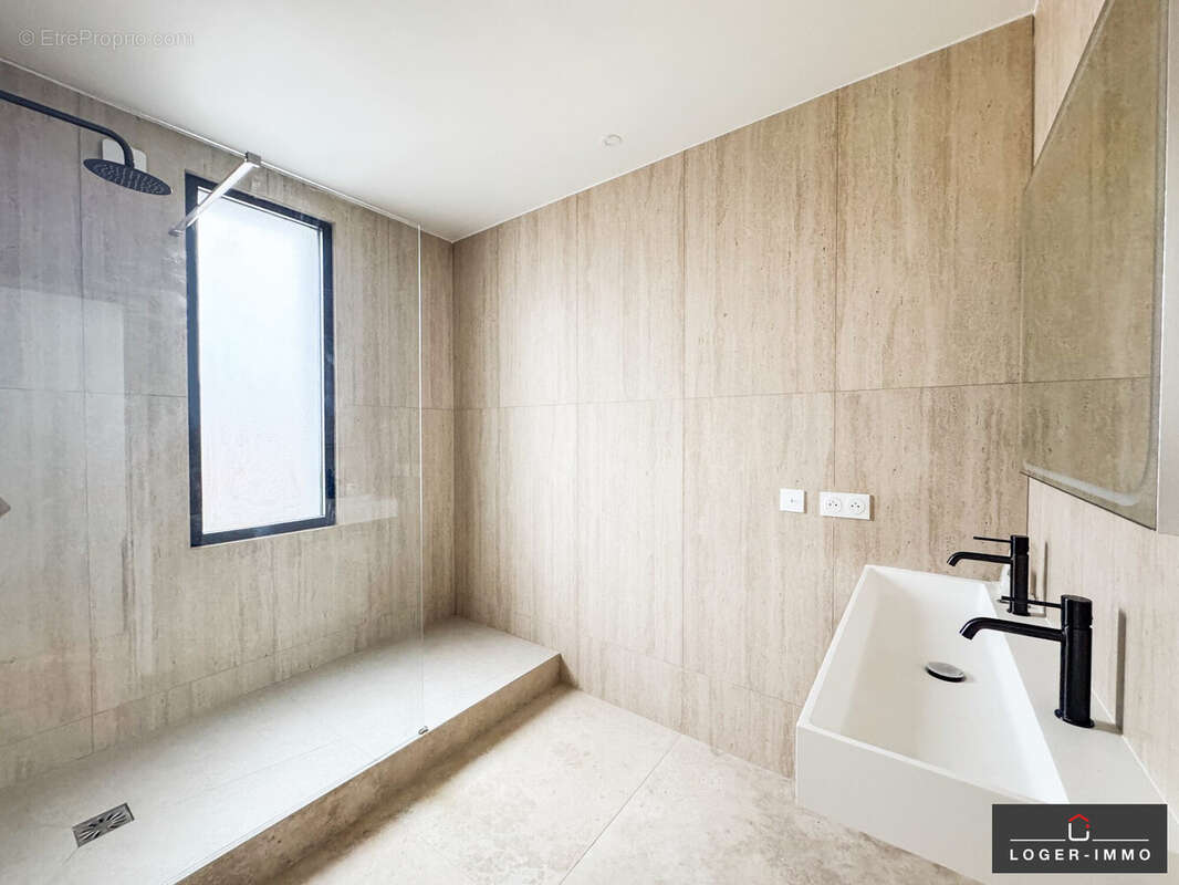 Maison à FONTENAY-SOUS-BOIS