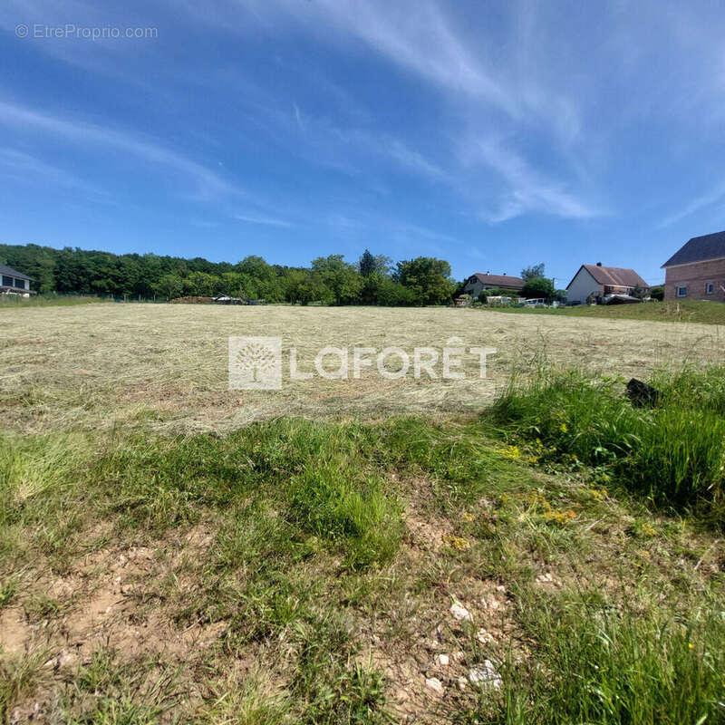 Terrain Montbouton 1301 m2 - photo 3