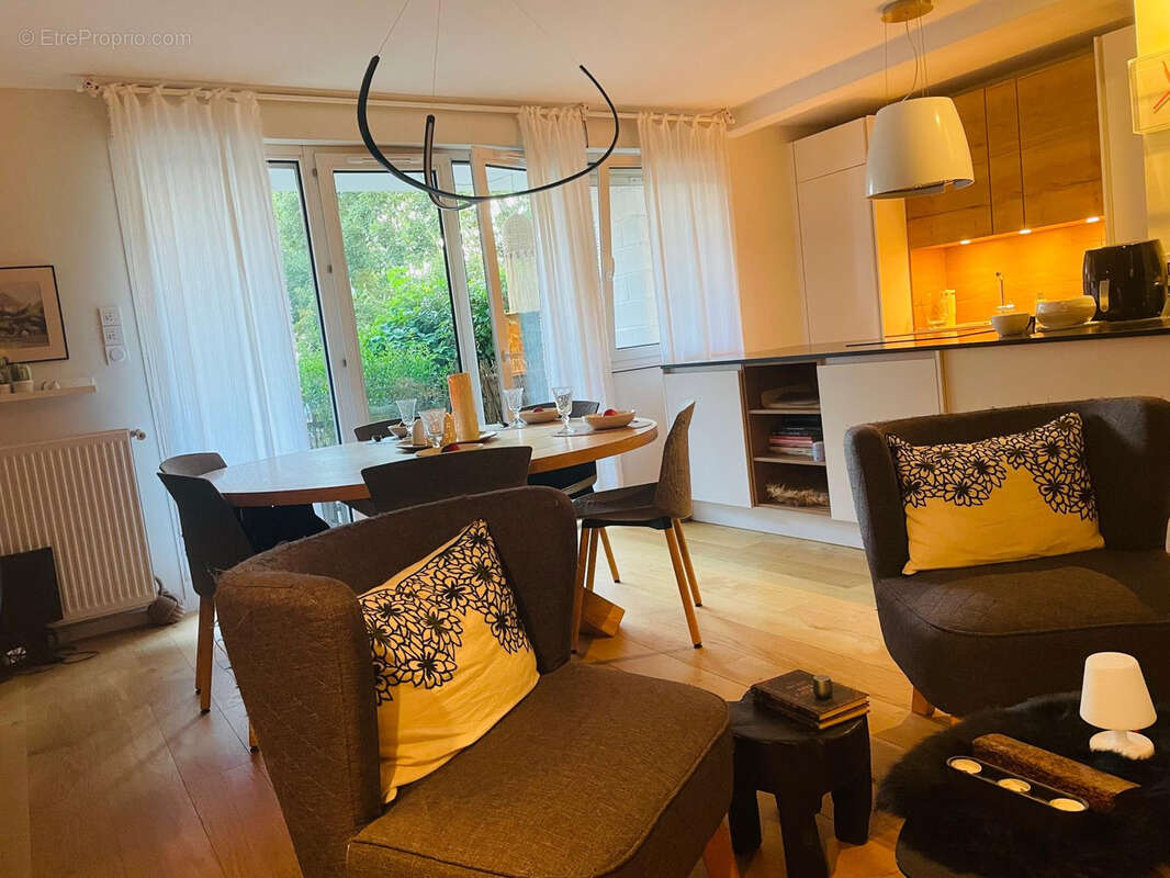Exclusivité appartement type 4 avec grande terrasse superbe rénovation - photo 3