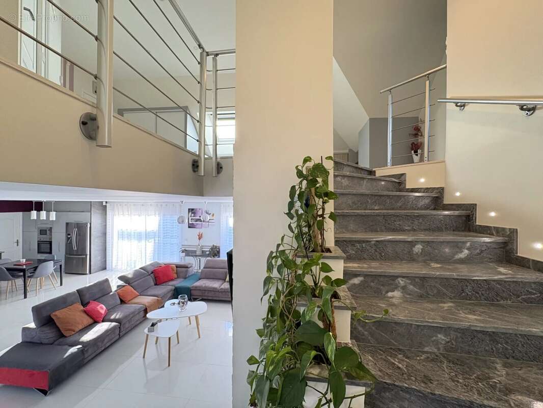 Maison à LE PLESSIS-TREVISE