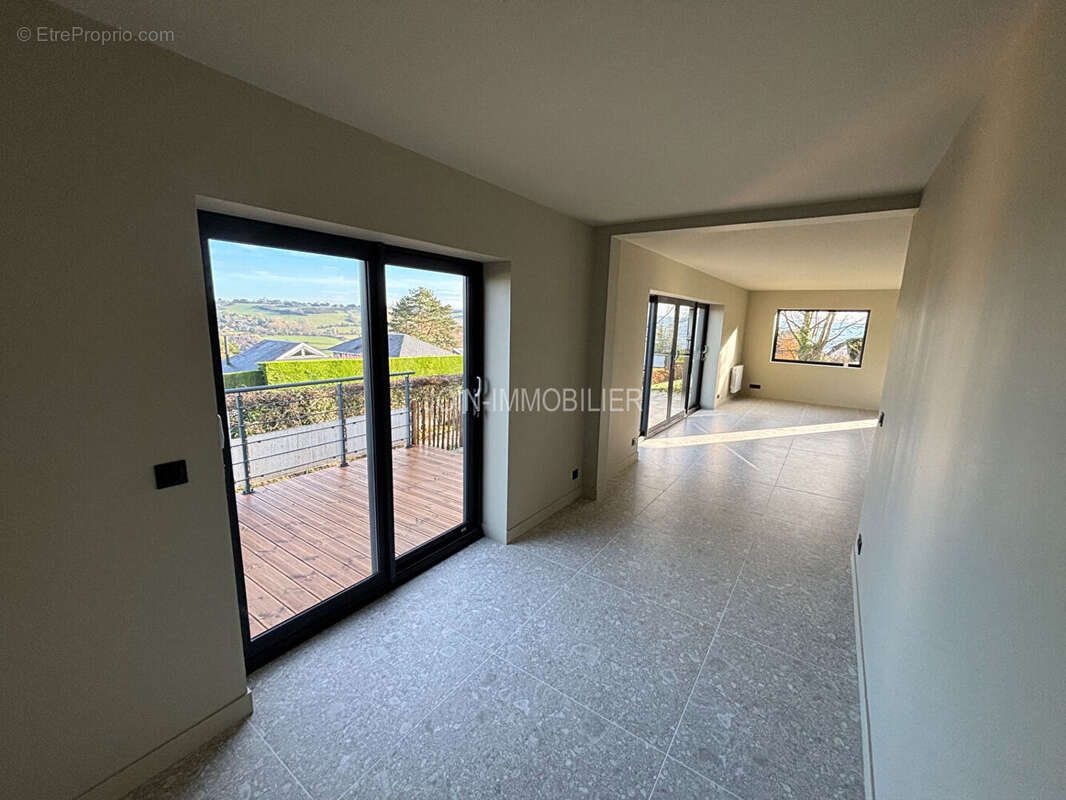 Maison à HAUTOT-SUR-MER