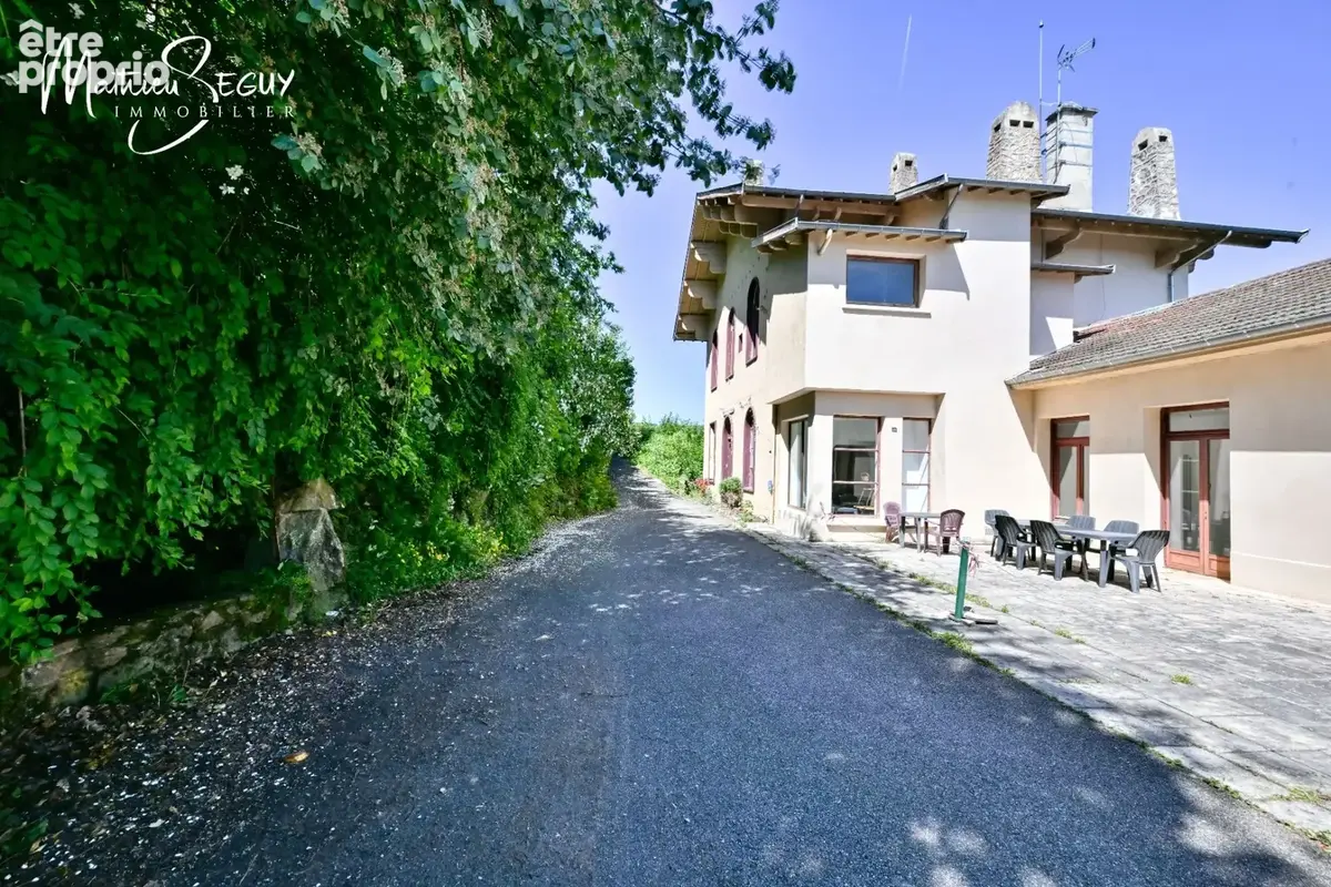 Appartement 4 pièces 90 m² · à Yzeron · 90 m² · 119 000 €