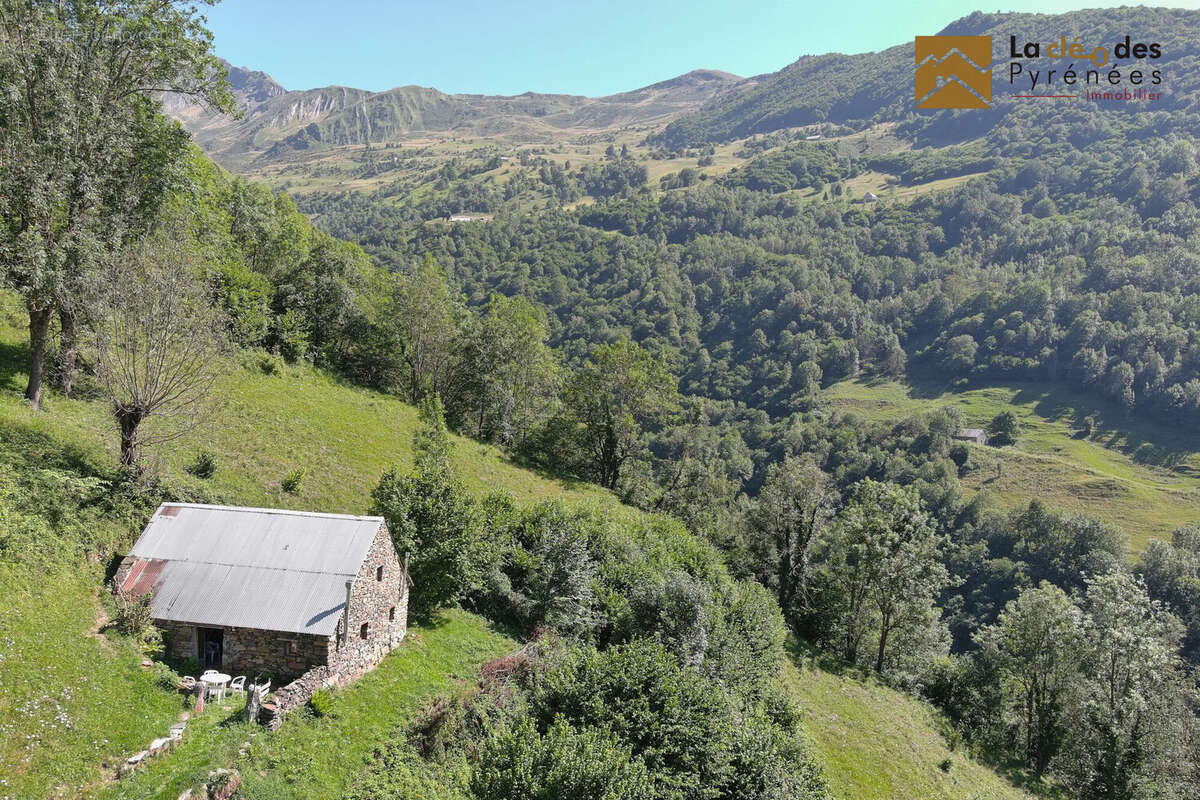 Maison à LUZ-SAINT-SAUVEUR