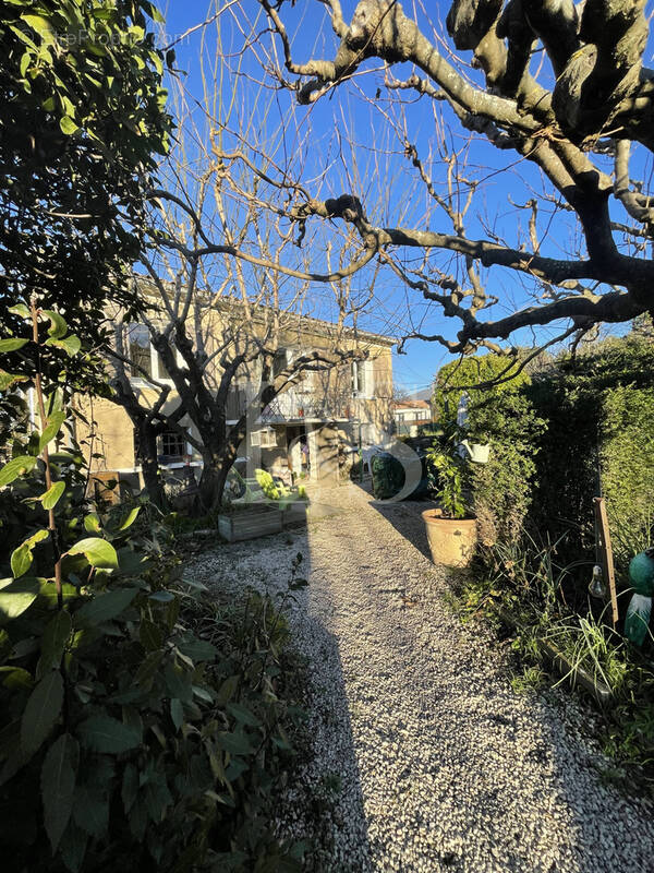 Maison à MALAUCENE
